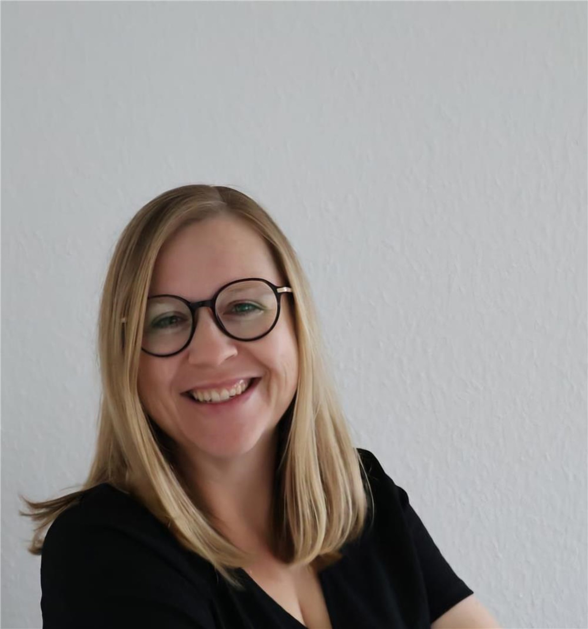 Portraitfoto Frau freundlich lächelnd